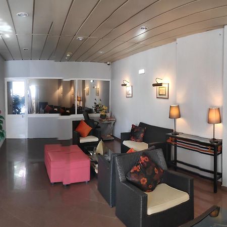 Hotel Alnacir Фару Екстер'єр фото
